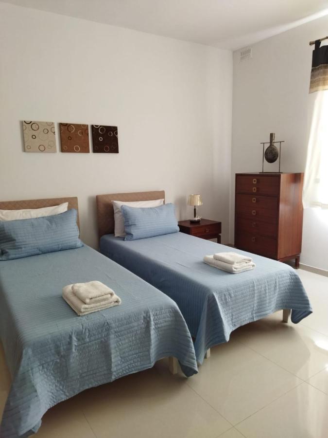 Centrally Located Bugibba Apartment - Seaside Comfort St. Paul's Bay Exterior photo
